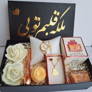 باکس هدیه خانومم شیک و خاص زنانه خرید کادو ادکلن اسمارت عالی ساعت و نیم ست قلبی خط چشم ارسال فوری سورپرایز کادو تولد هدیه قسطی