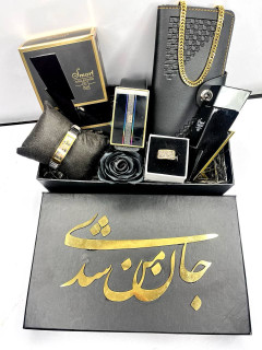باکس هدیه مردانه مشکی کاربردی کمربند و کیف چرمی گردنبند زنجیر استیل کیفیت عالی روز معلم